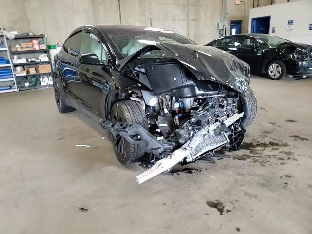 2022 Tesla Model X VIN: 7SAXCBE59NF355931 Lot: 81240055