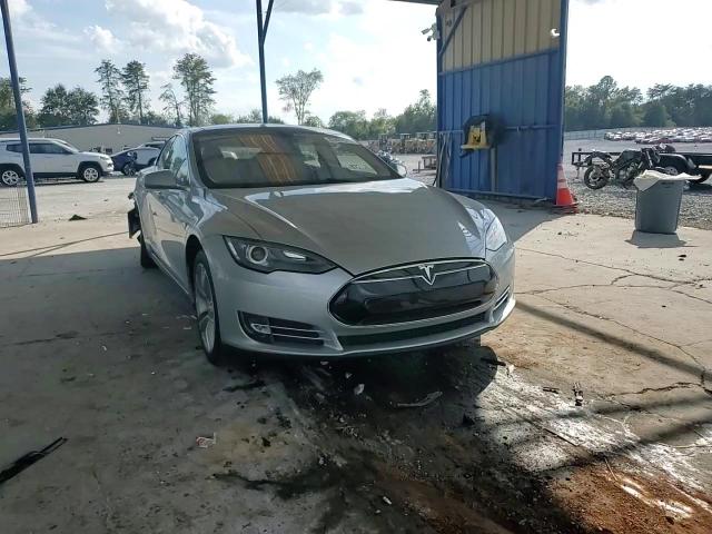 2013 Tesla Model S VIN: 5YJSA1CN9DFP26269 Lot: 83807615