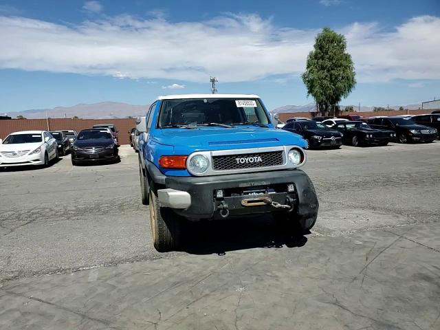 2007 Toyota Fj Cruiser VIN: JTEBU11F670052423 Lot: 81458535