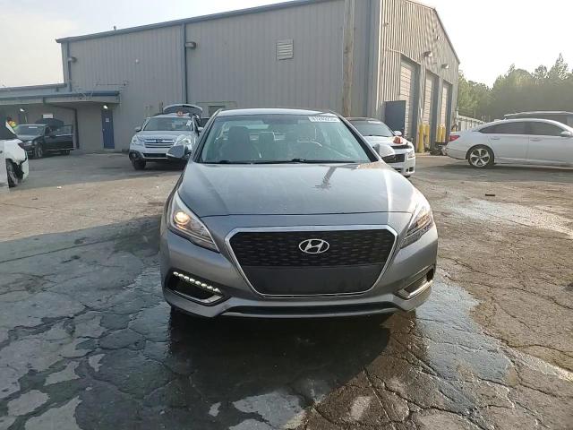 2017 Hyundai Sonata Hybrid VIN: KMHE24L36HA062582 Lot: 81249235
