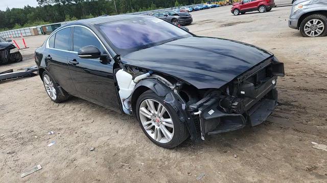 2019 Jaguar Xe Premium VIN: SAJAD4FX5KCP54194 Lot: 70979725