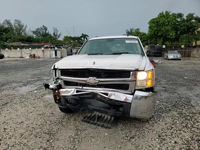2009 Chevrolet Silverado C3500 VIN: 1GCHC73K59F151622 Lot: 71975795