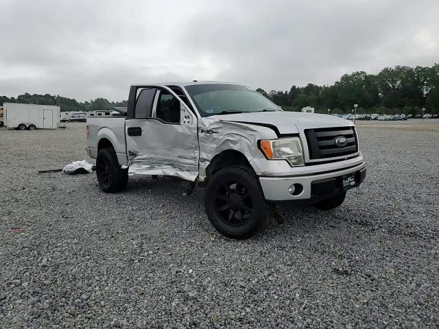 2009 Ford F150 Super Cab VIN: 1FTRX12W19FA49051 Lot: 81831385