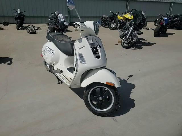 2013 Vespa Gts 300 Super VIN: ZAPM459L5D5703732 Lot: 81757765