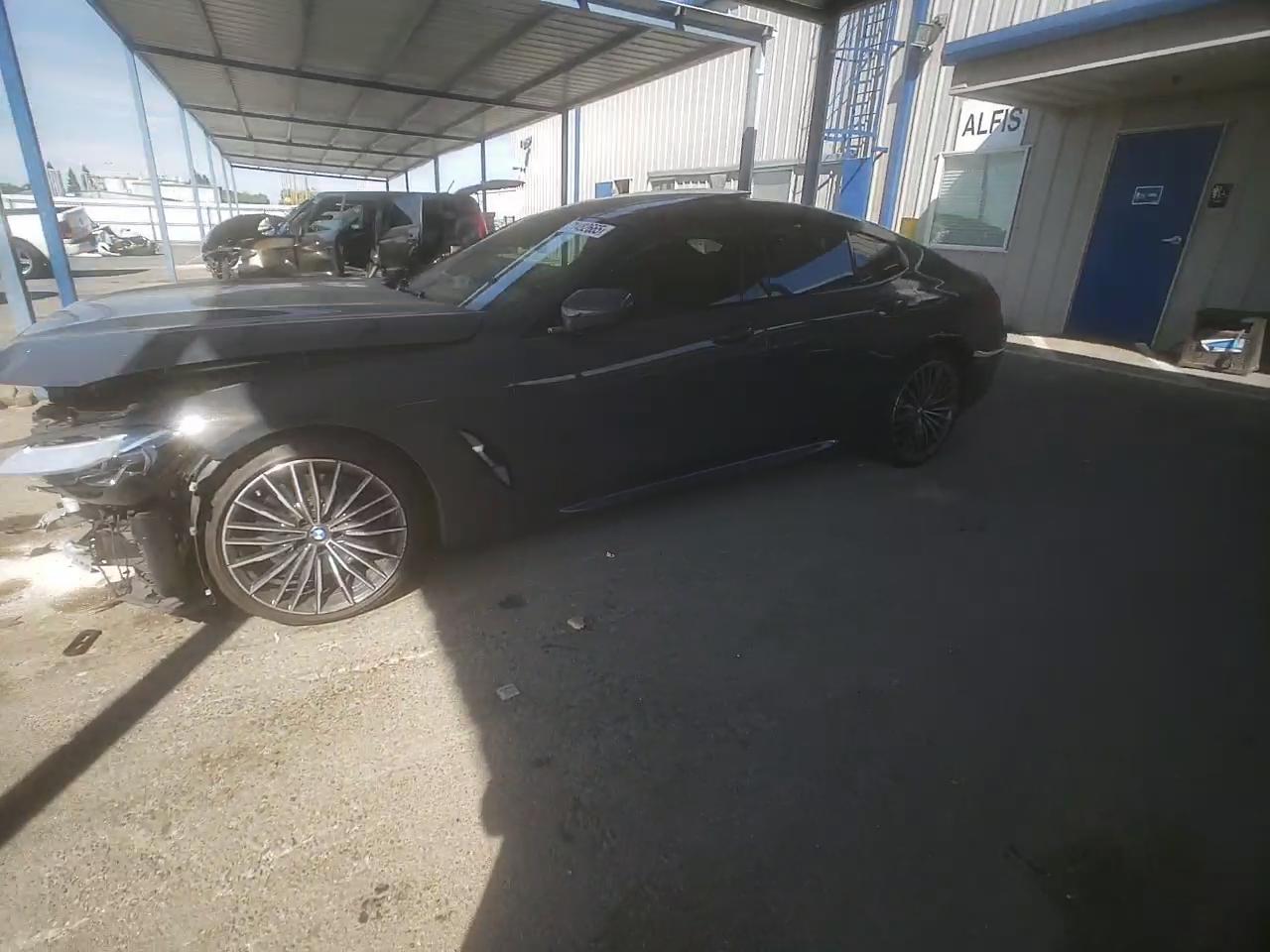 Фото: WBAGV2C02LCD29745