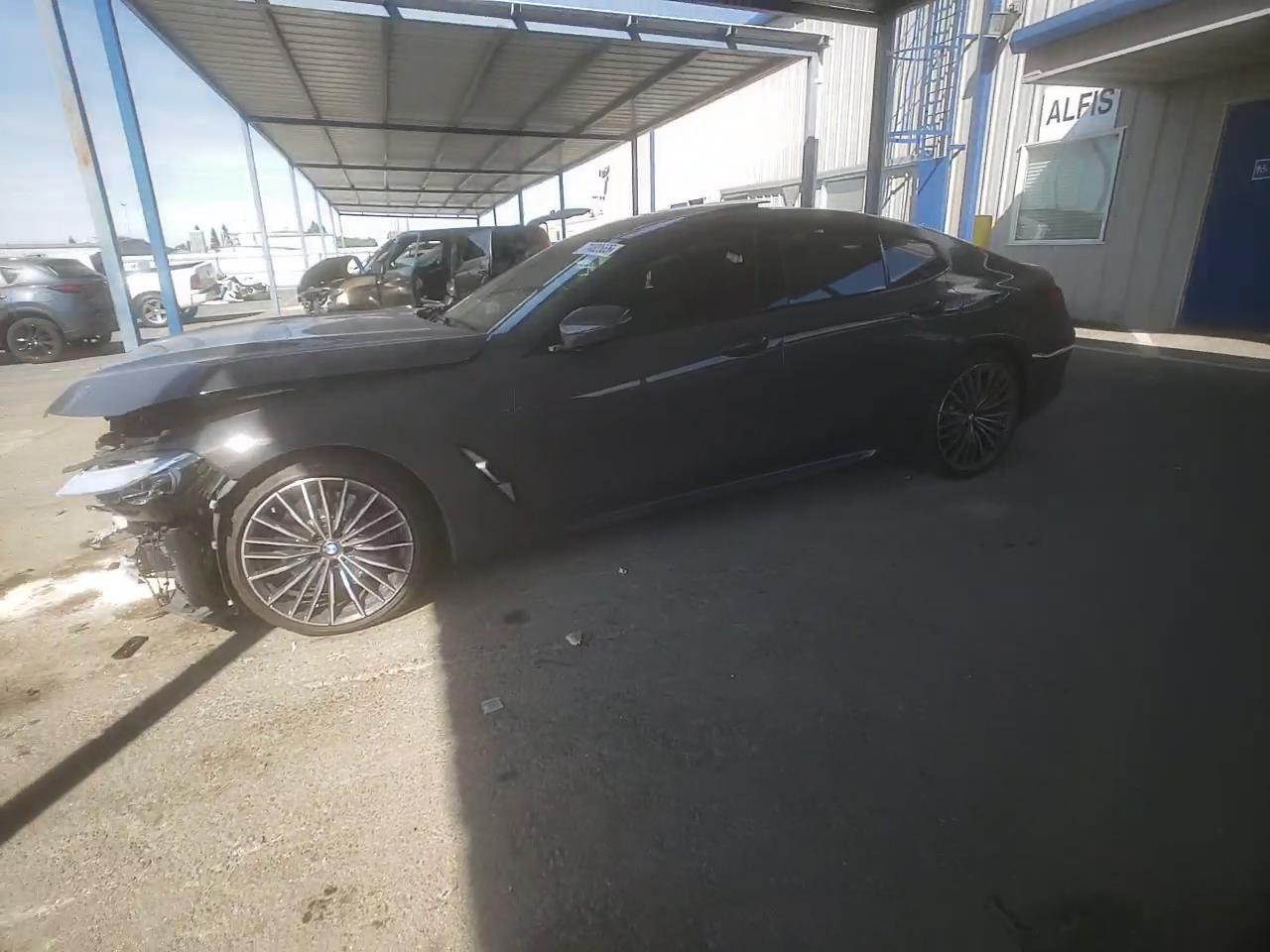 Фото: WBAGV2C02LCD29745