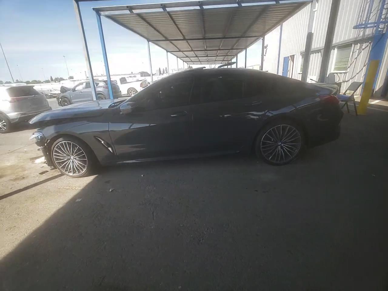 Фото: WBAGV2C02LCD29745