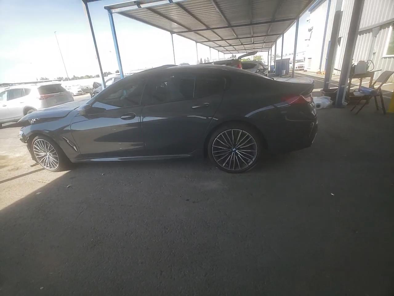 Фото: WBAGV2C02LCD29745