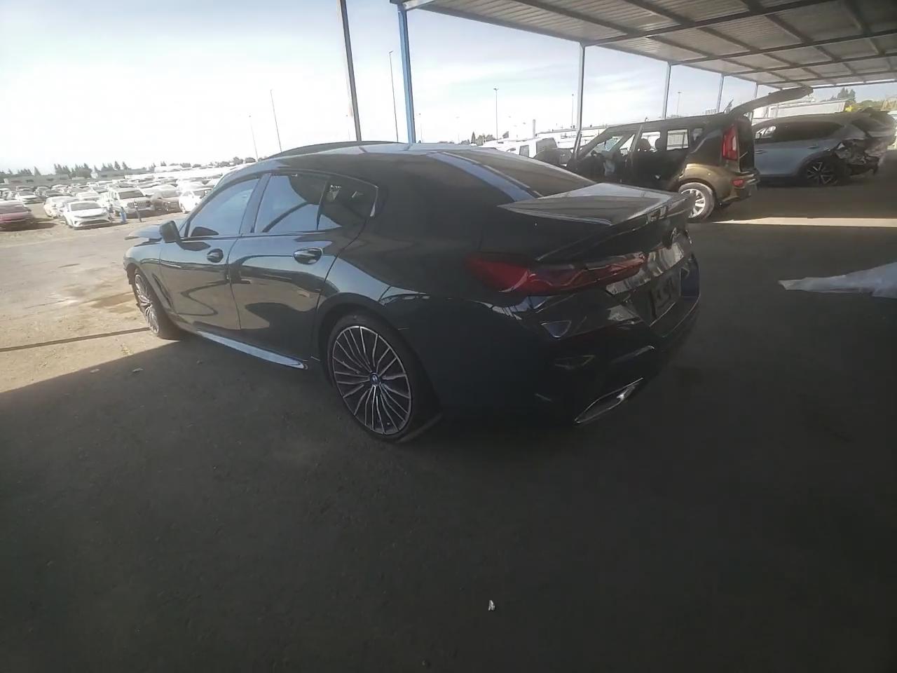 Фото: WBAGV2C02LCD29745