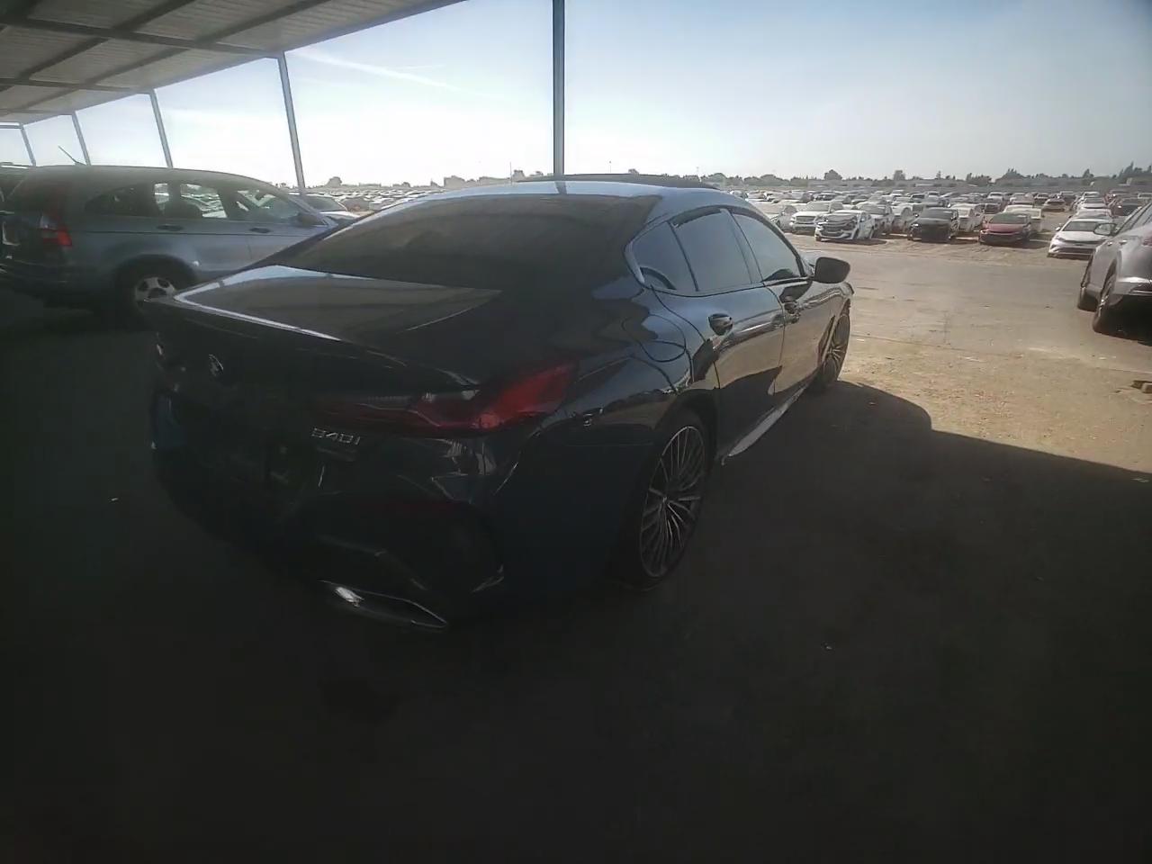 Фото: WBAGV2C02LCD29745