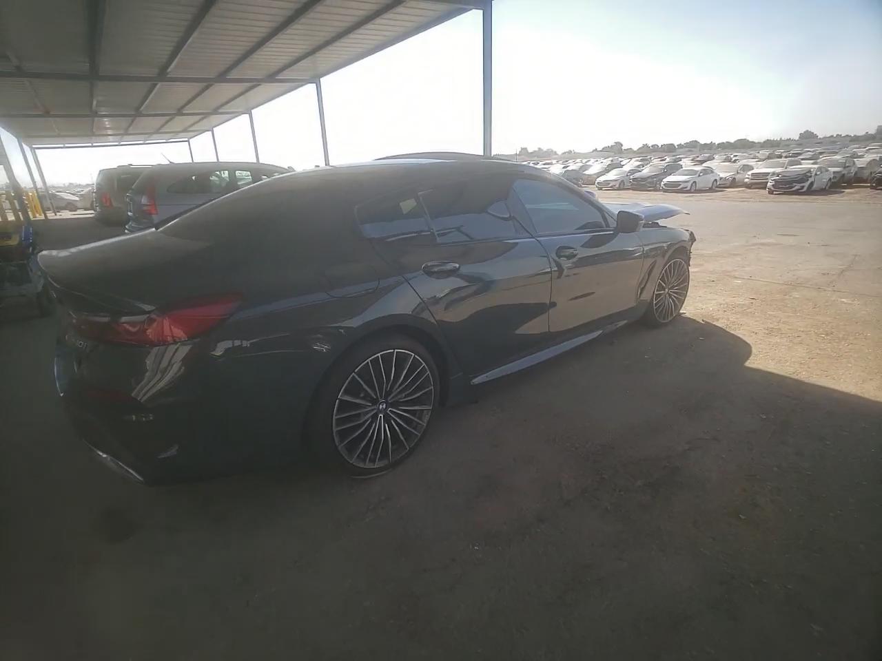 Фото: WBAGV2C02LCD29745