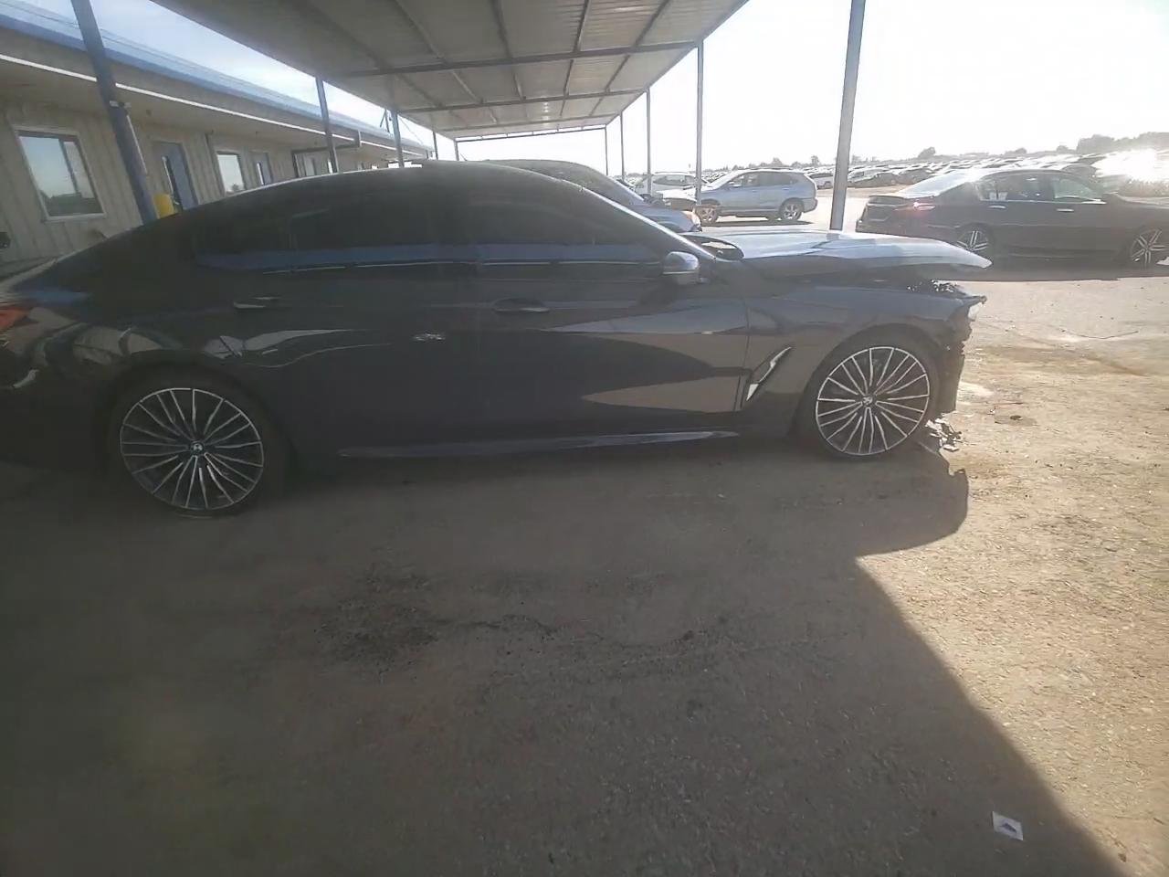 Фото: WBAGV2C02LCD29745