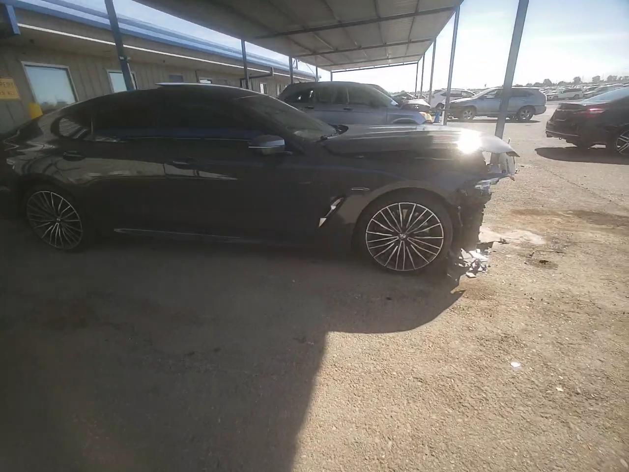 Фото: WBAGV2C02LCD29745