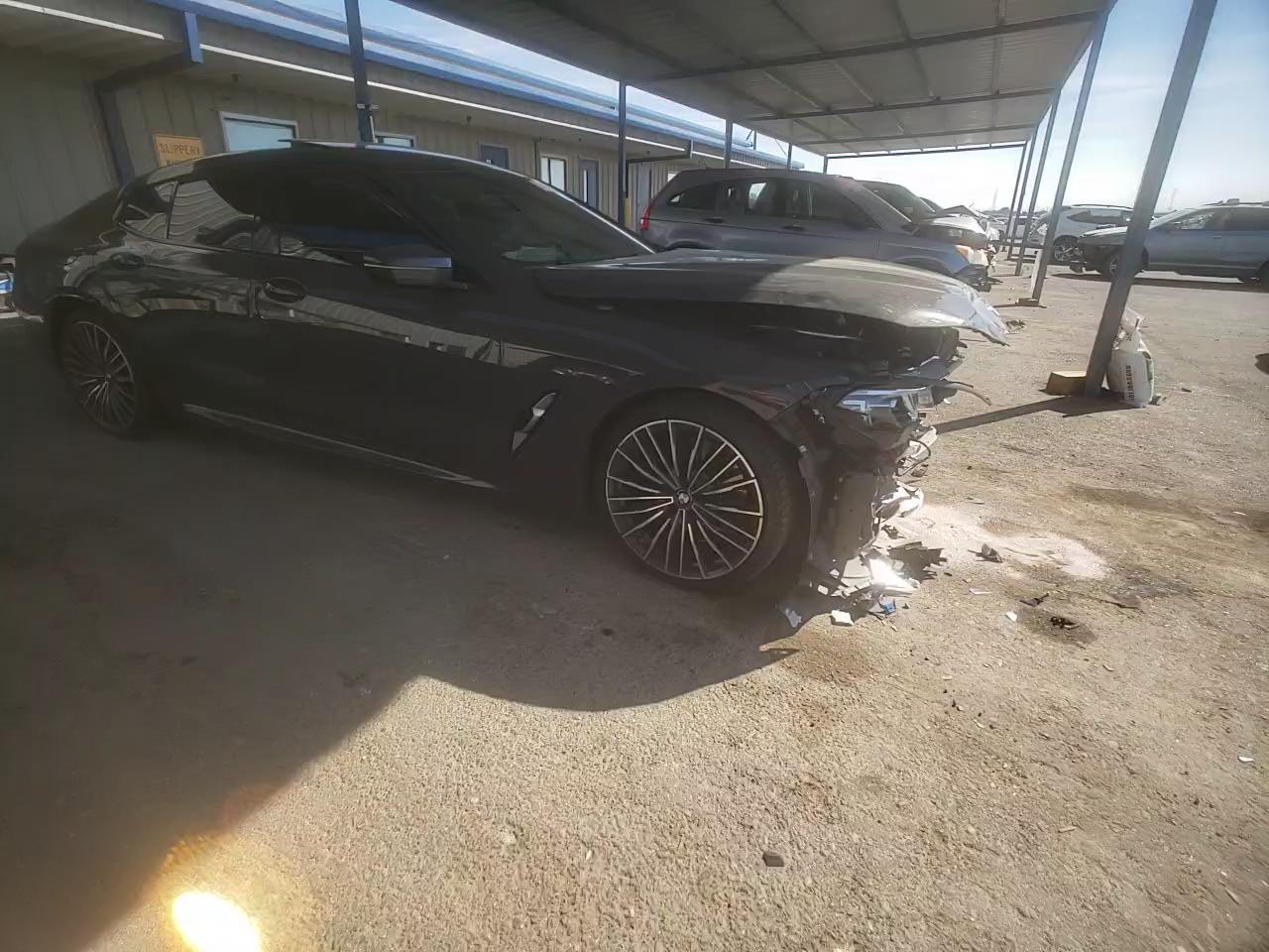 Фото: WBAGV2C02LCD29745