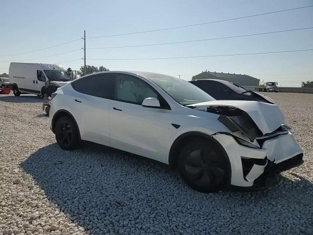 2026 Tesla Model Y VIN: 7SAYGDEE6TA382275 Lot: 84286625