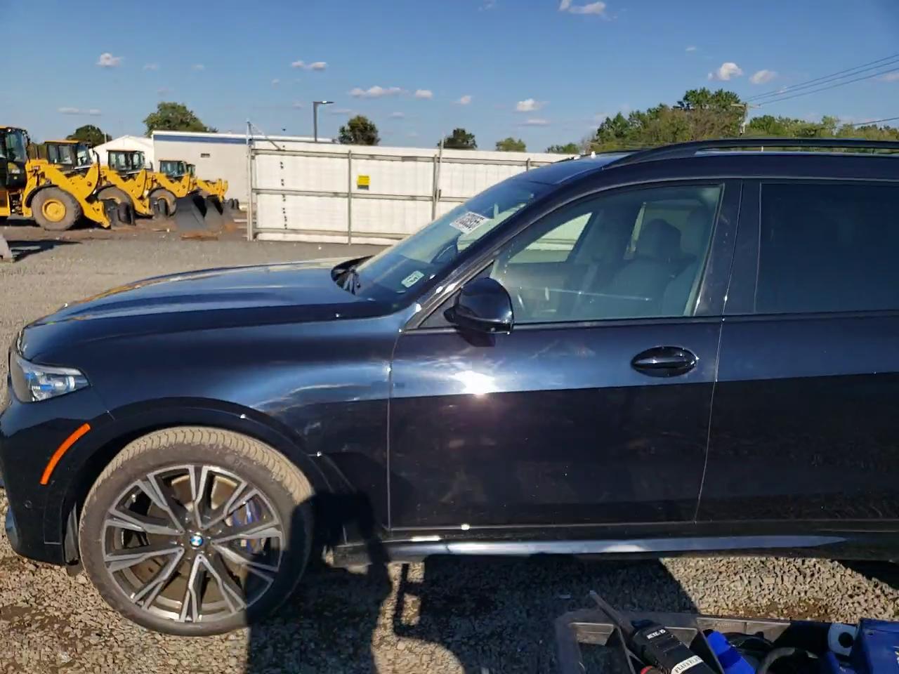 Фото: 5UXCX6C00L9C63422