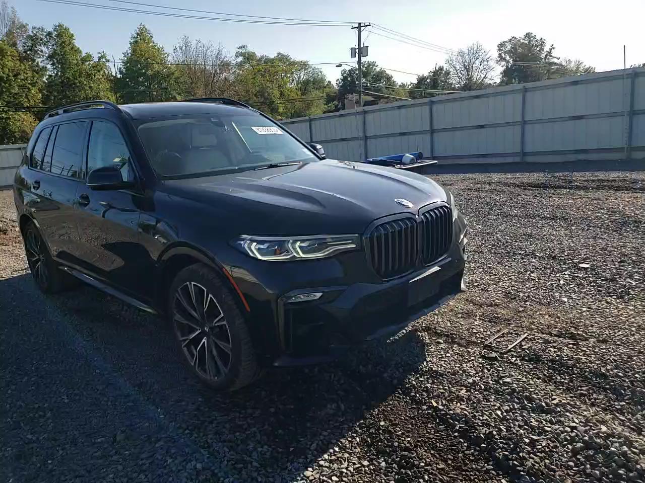 Фото: 5UXCX6C00L9C63422