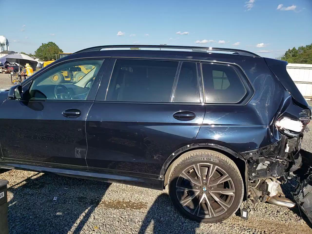 Фото: 5UXCX6C00L9C63422