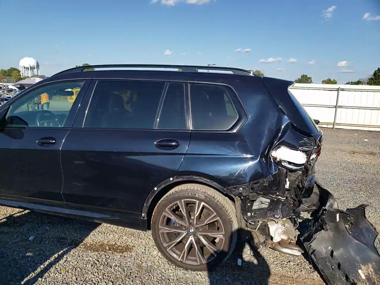 Фото: 5UXCX6C00L9C63422