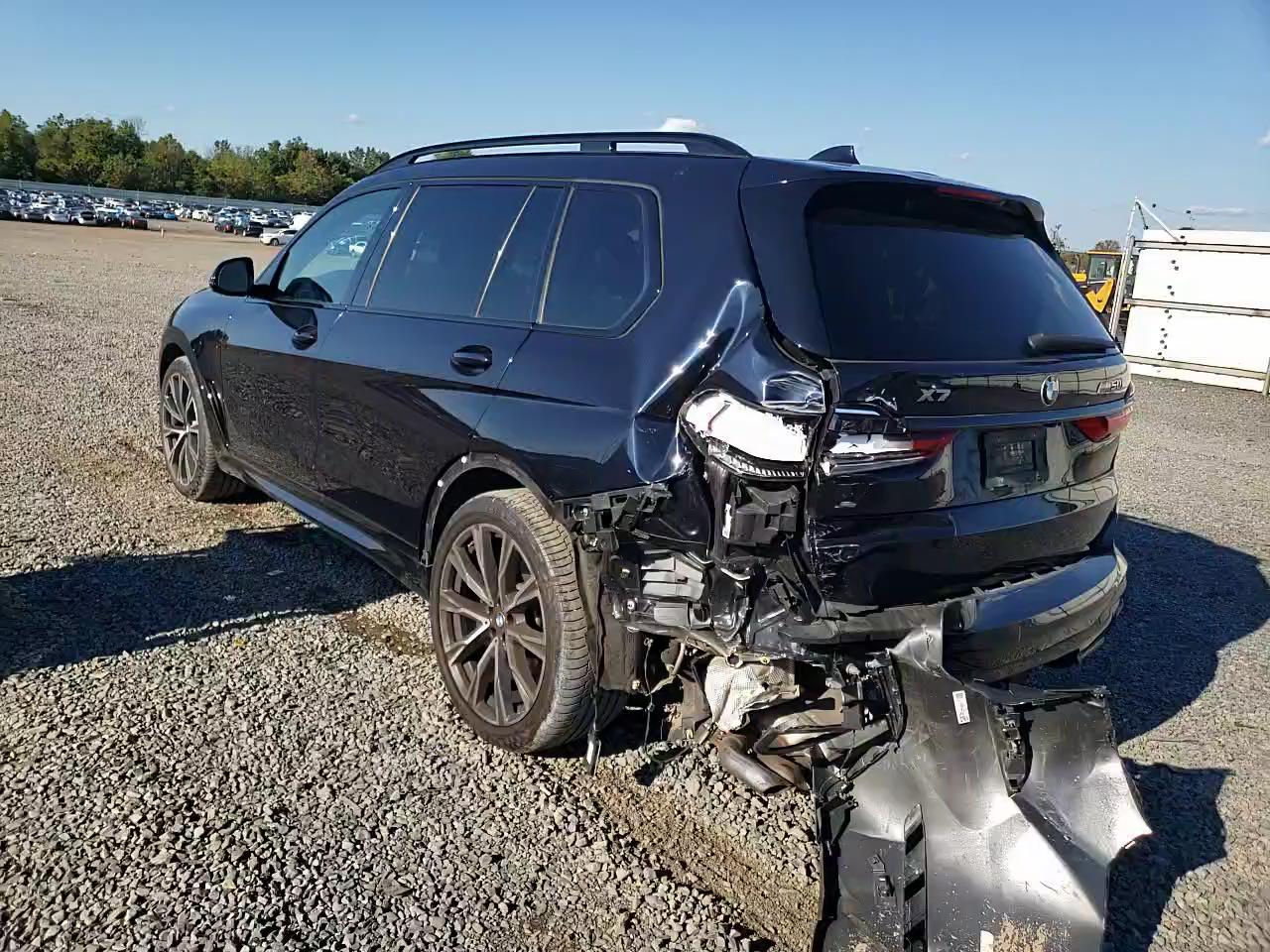 Фото: 5UXCX6C00L9C63422