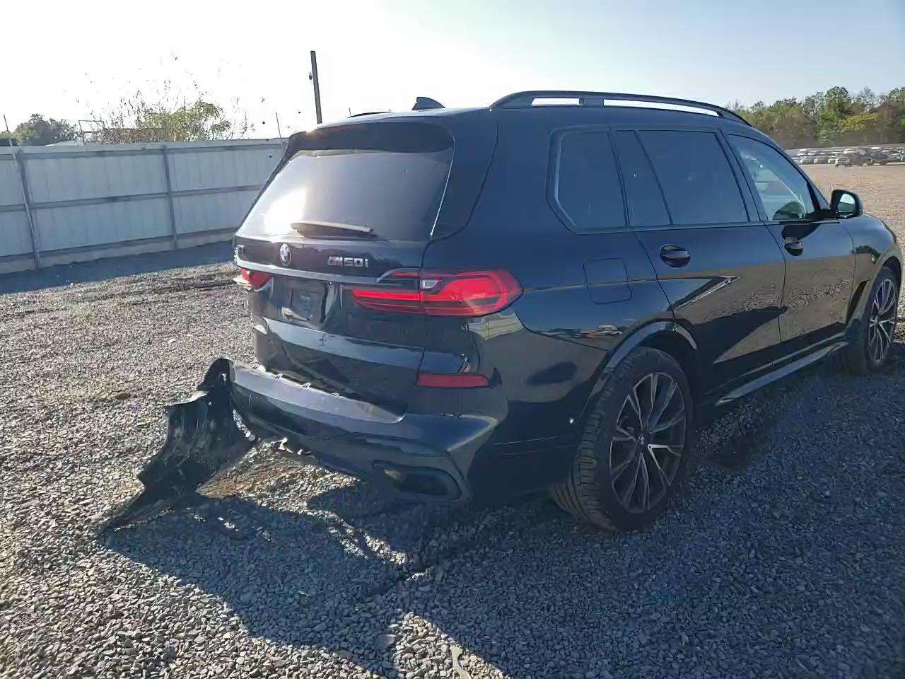 Фото: 5UXCX6C00L9C63422