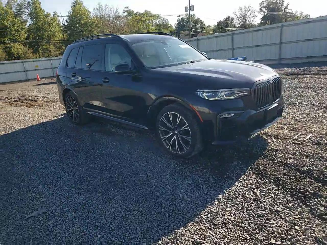 Фото: 5UXCX6C00L9C63422