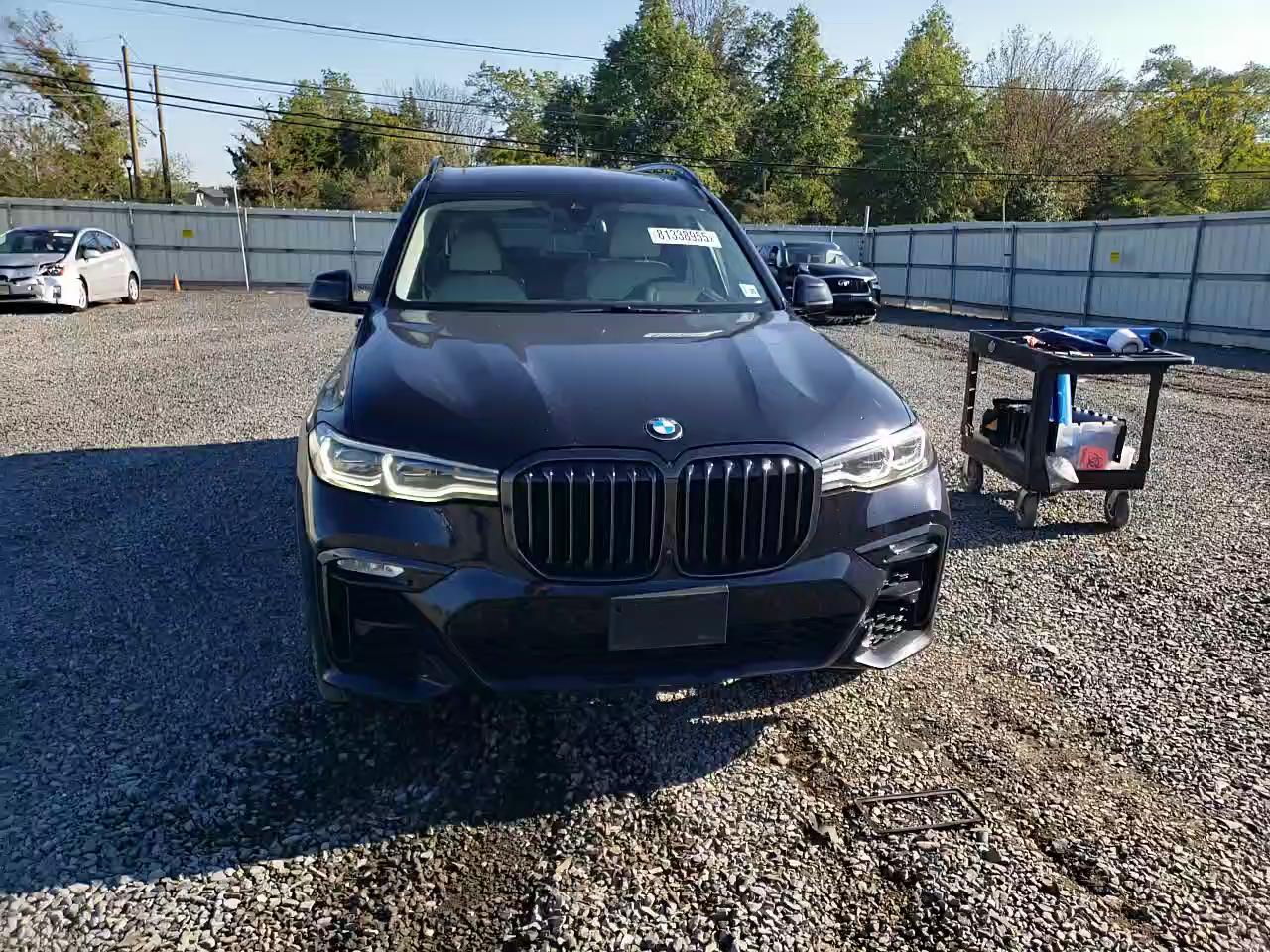 Фото: 5UXCX6C00L9C63422