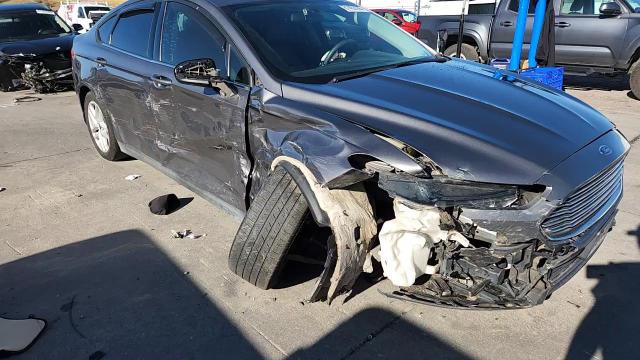 2013 Ford Fusion S VIN: 3FA6P0G78DR253782 Lot: 81453165