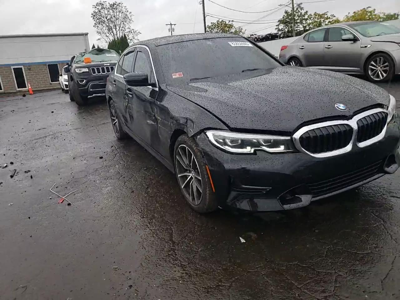 Фото: 3MW5R7J01L8B22599