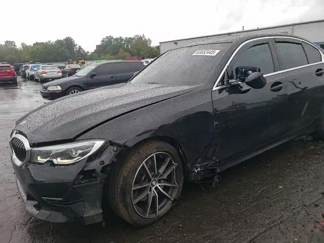 Фото: 3MW5R7J01L8B22599