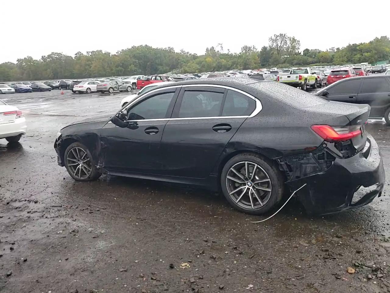 Фото: 3MW5R7J01L8B22599