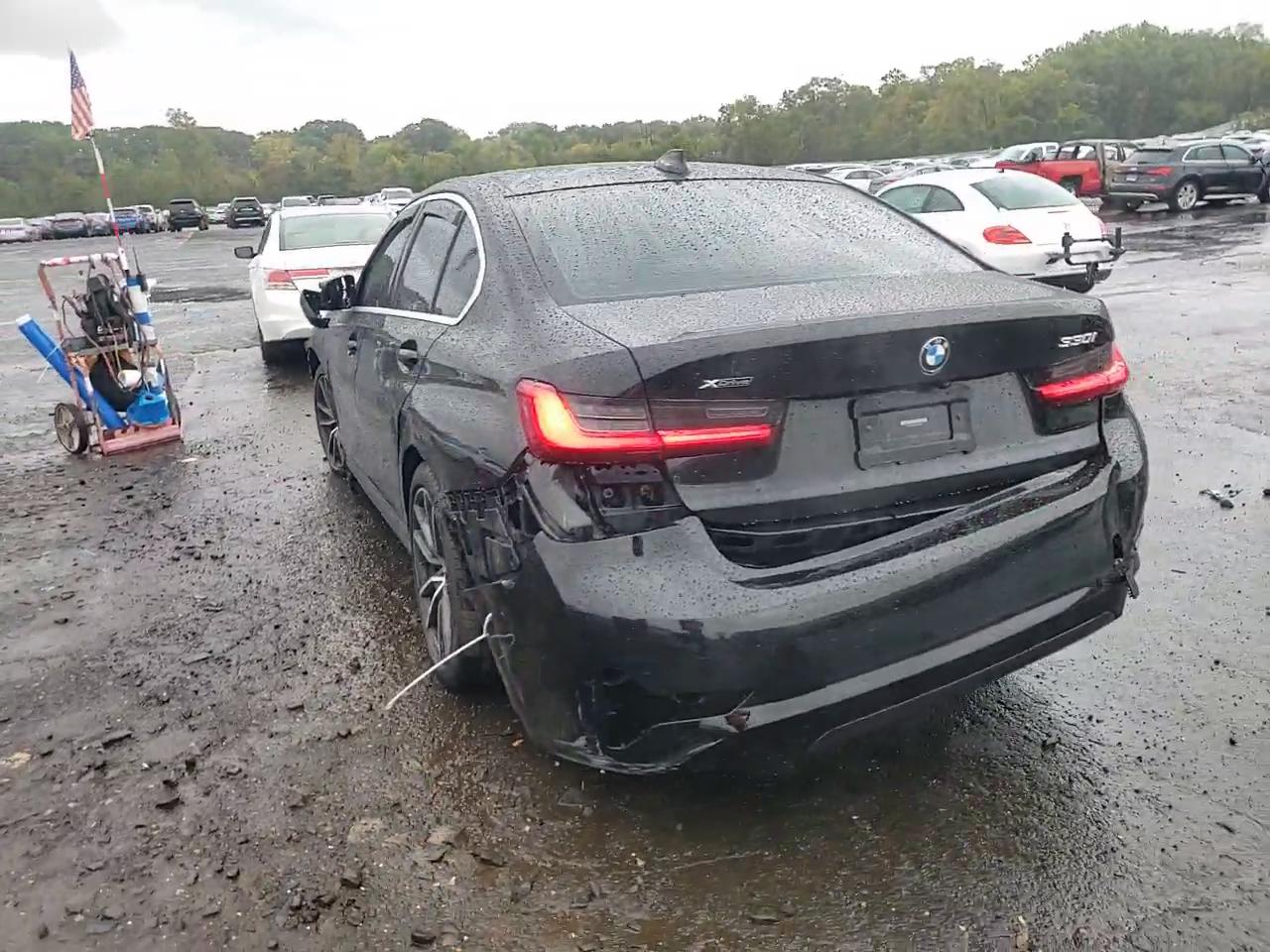 Фото: 3MW5R7J01L8B22599