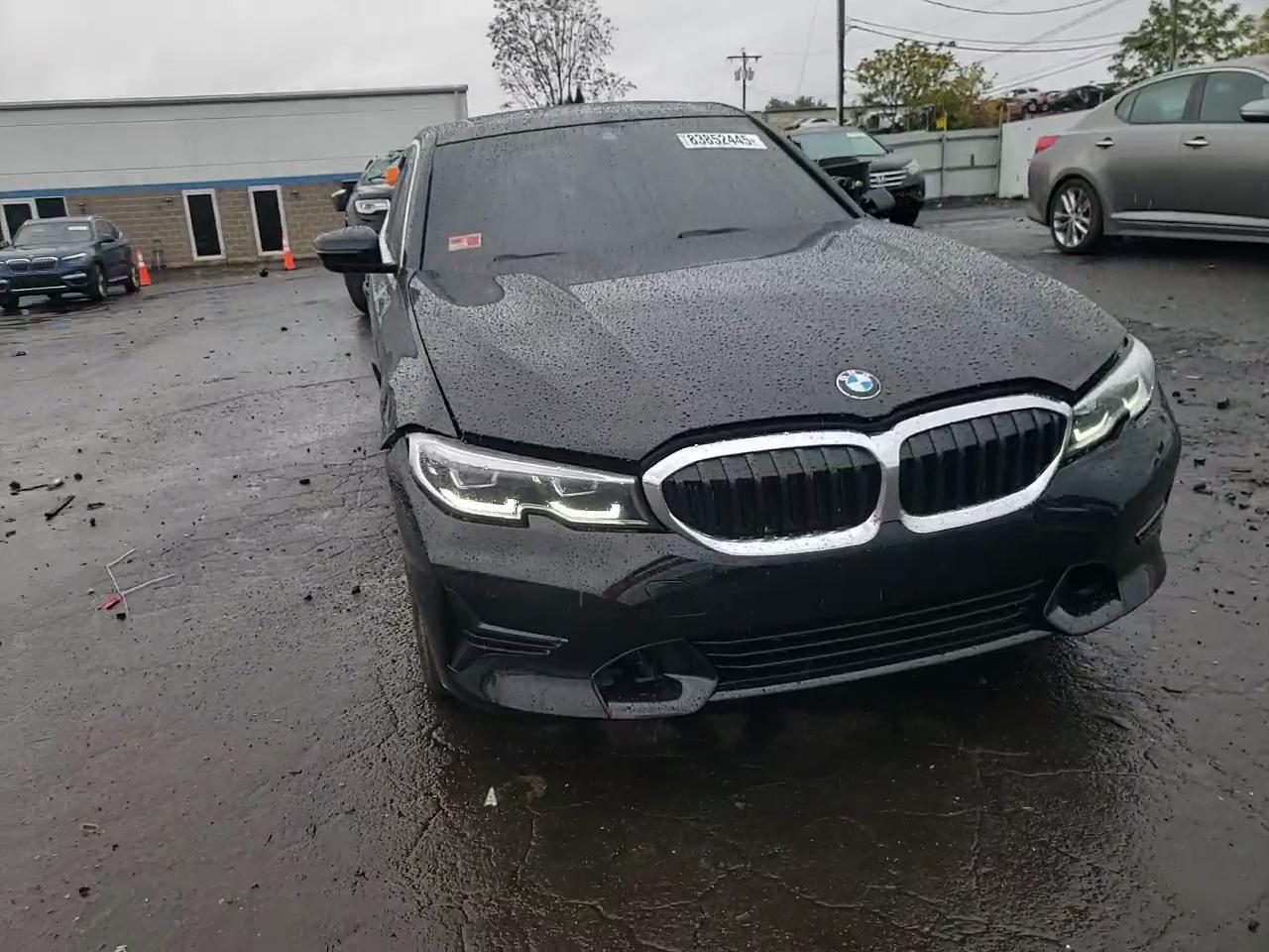 Фото: 3MW5R7J01L8B22599