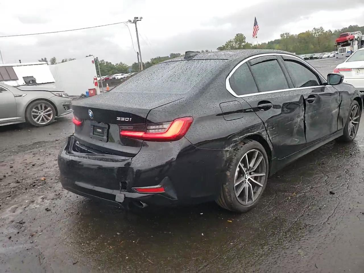 Фото: 3MW5R7J01L8B22599