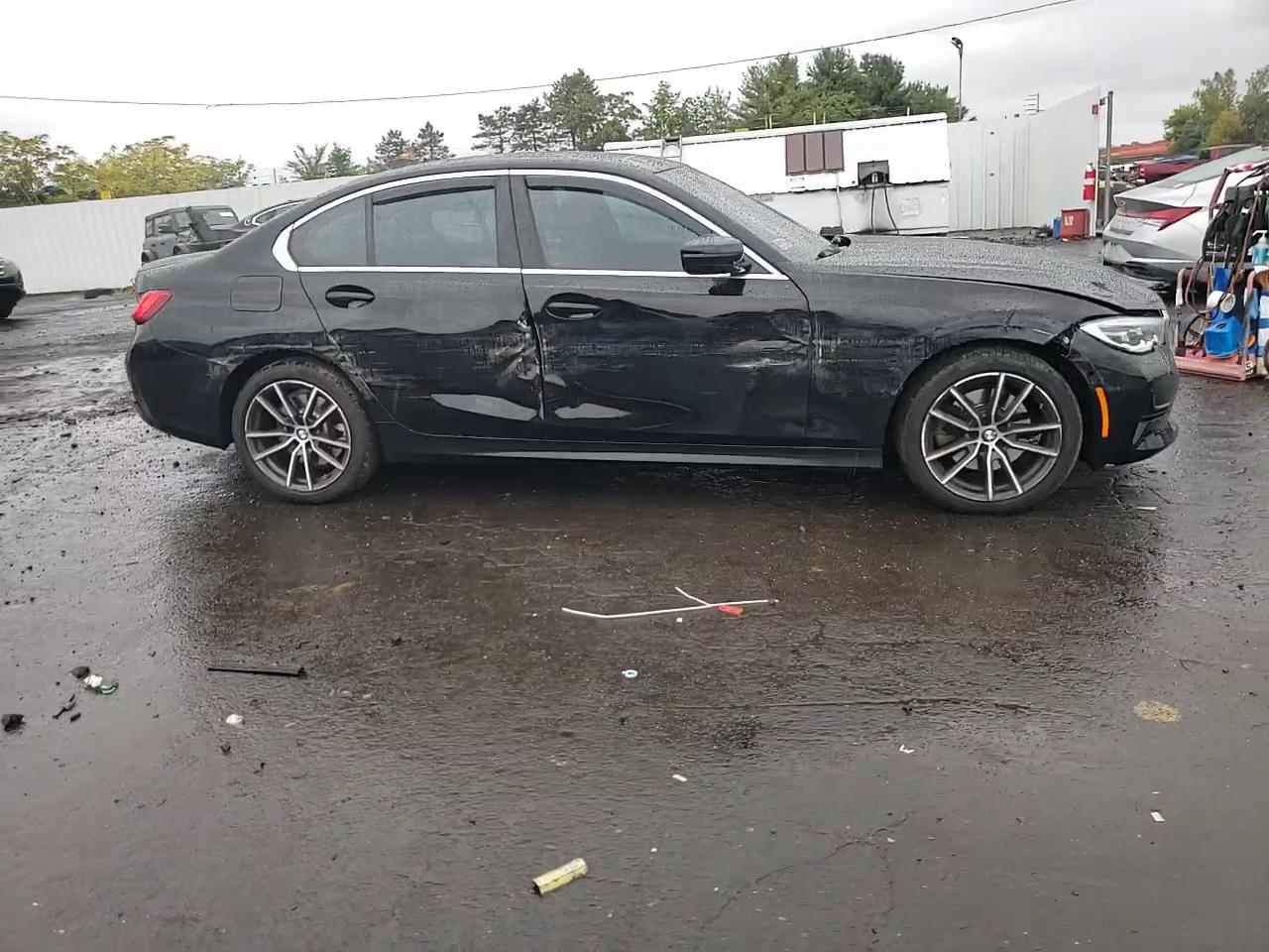 Фото: 3MW5R7J01L8B22599