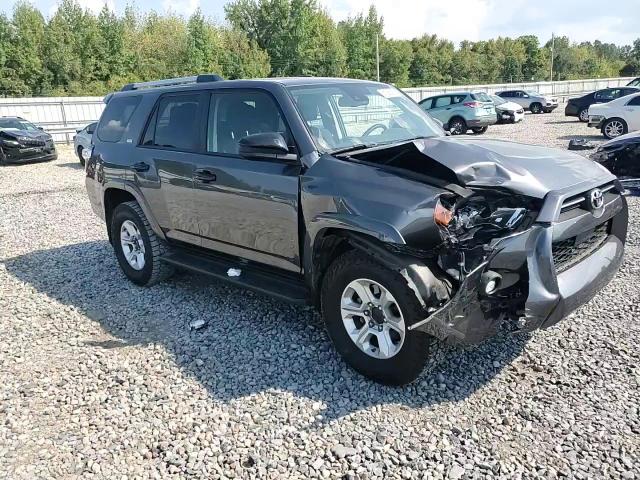 2022 Toyota 4Runner Sr5/Sr5 Premium VIN: JTEMU5JR2N6016345 Lot: 81292615