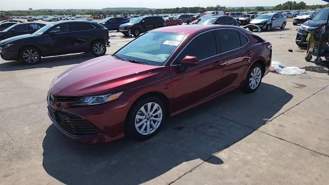 2019 Toyota Camry L VIN: 4T1B11HK2KU846493 Lot: 71990865