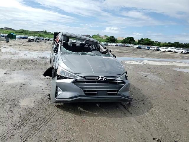 2019 Hyundai Elantra Sel VIN: 5NPD84LF4KH400120 Lot: 81838305