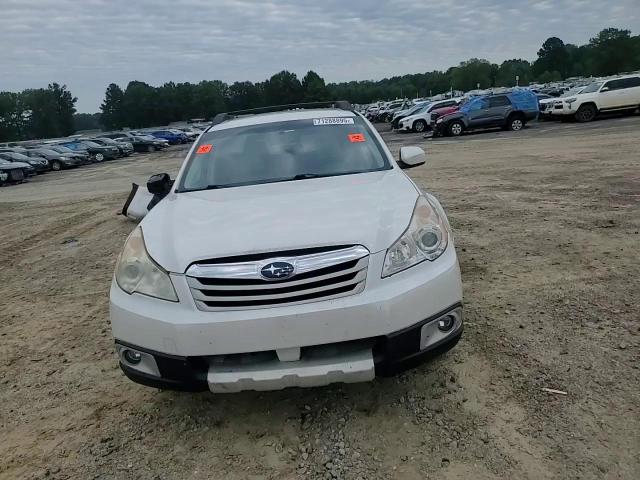 2011 Subaru Outback 2.5I Limited VIN: 4S4BRCKC8B3441590 Lot: 71288895