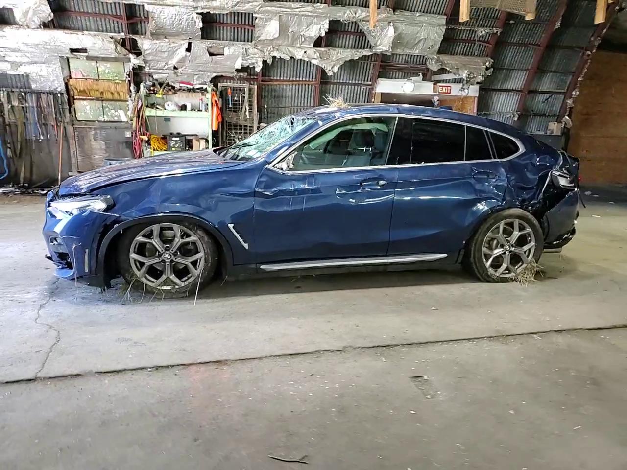 Фото: 5UX2V1C06M9H66359