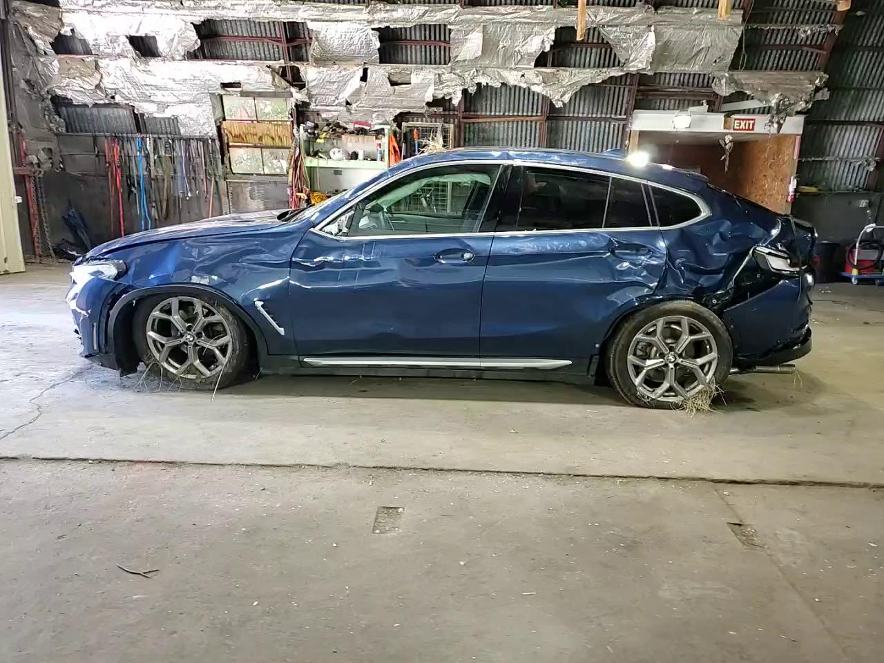 Фото: 5UX2V1C06M9H66359