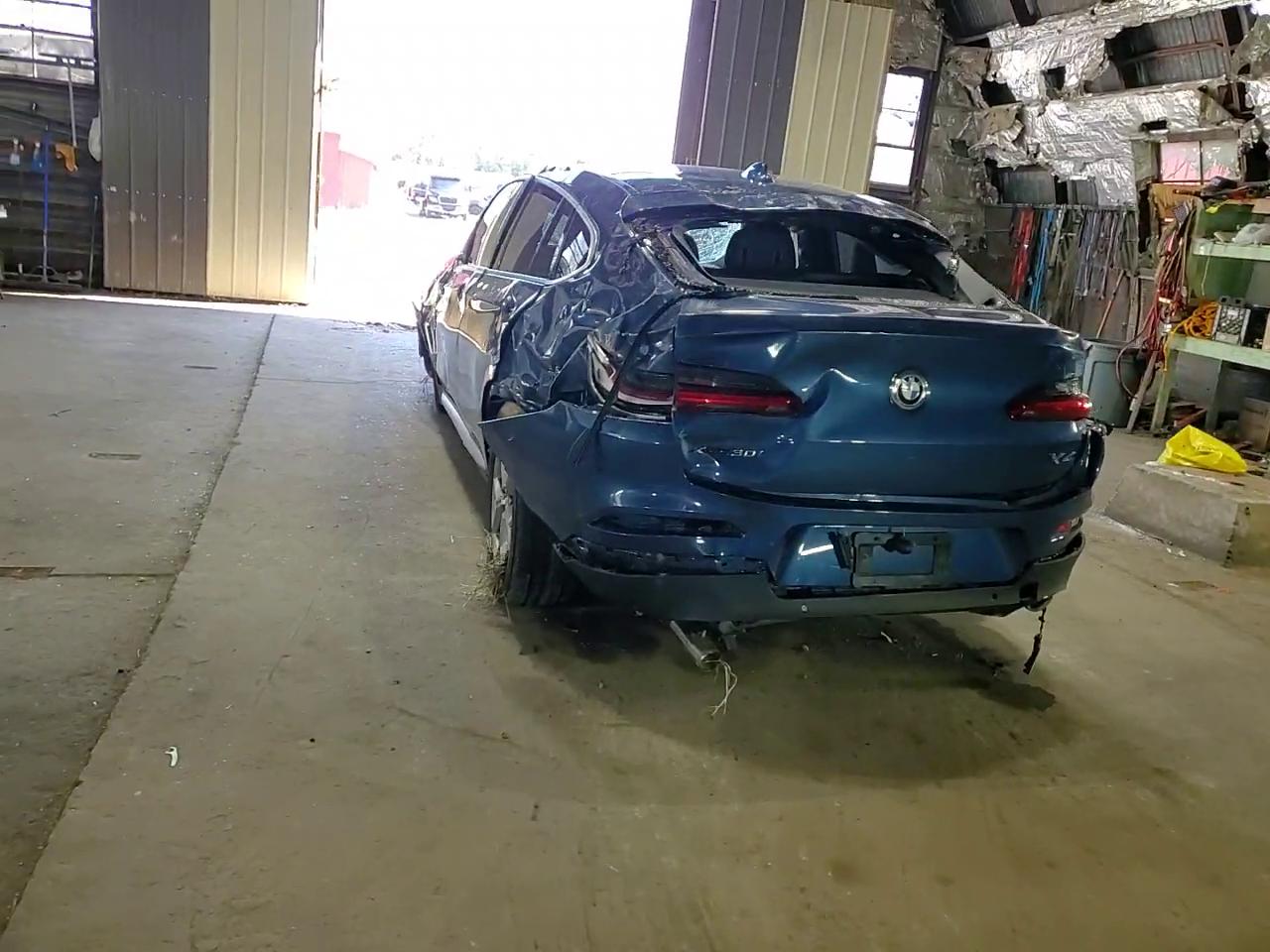 Фото: 5UX2V1C06M9H66359