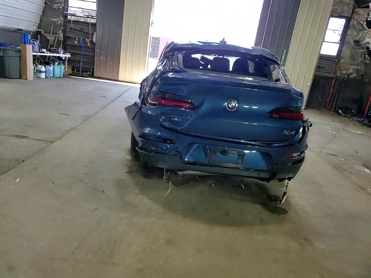 Фото: 5UX2V1C06M9H66359