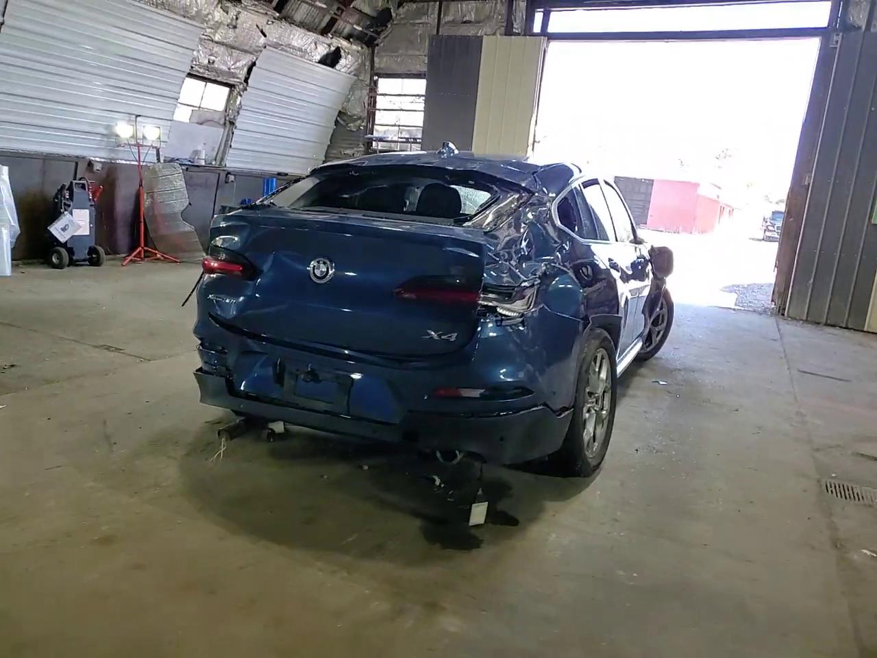 Фото: 5UX2V1C06M9H66359