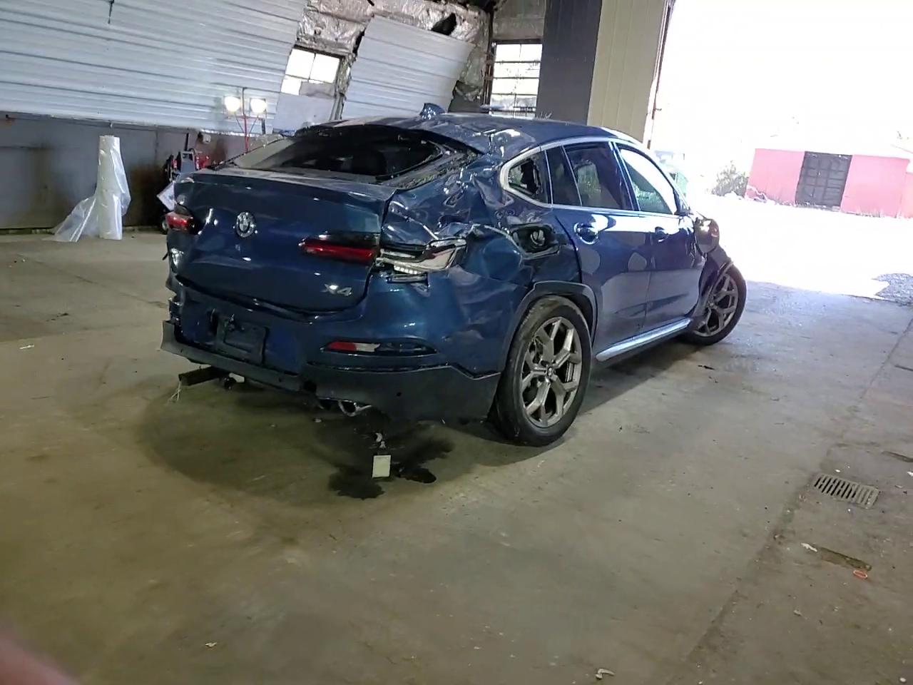 Фото: 5UX2V1C06M9H66359