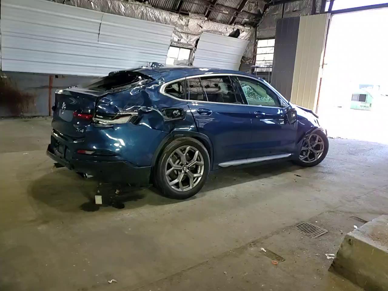 Фото: 5UX2V1C06M9H66359