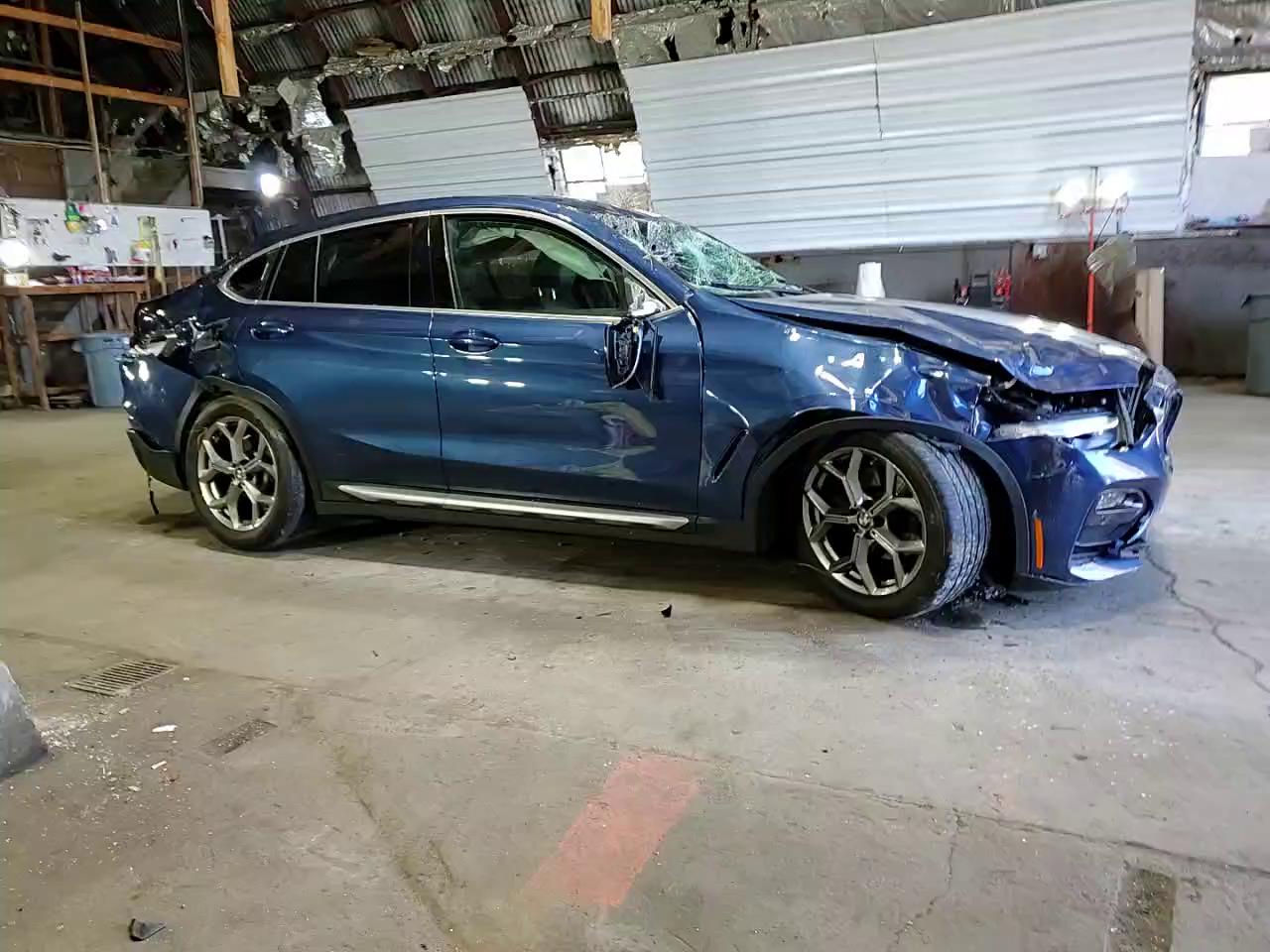 Фото: 5UX2V1C06M9H66359