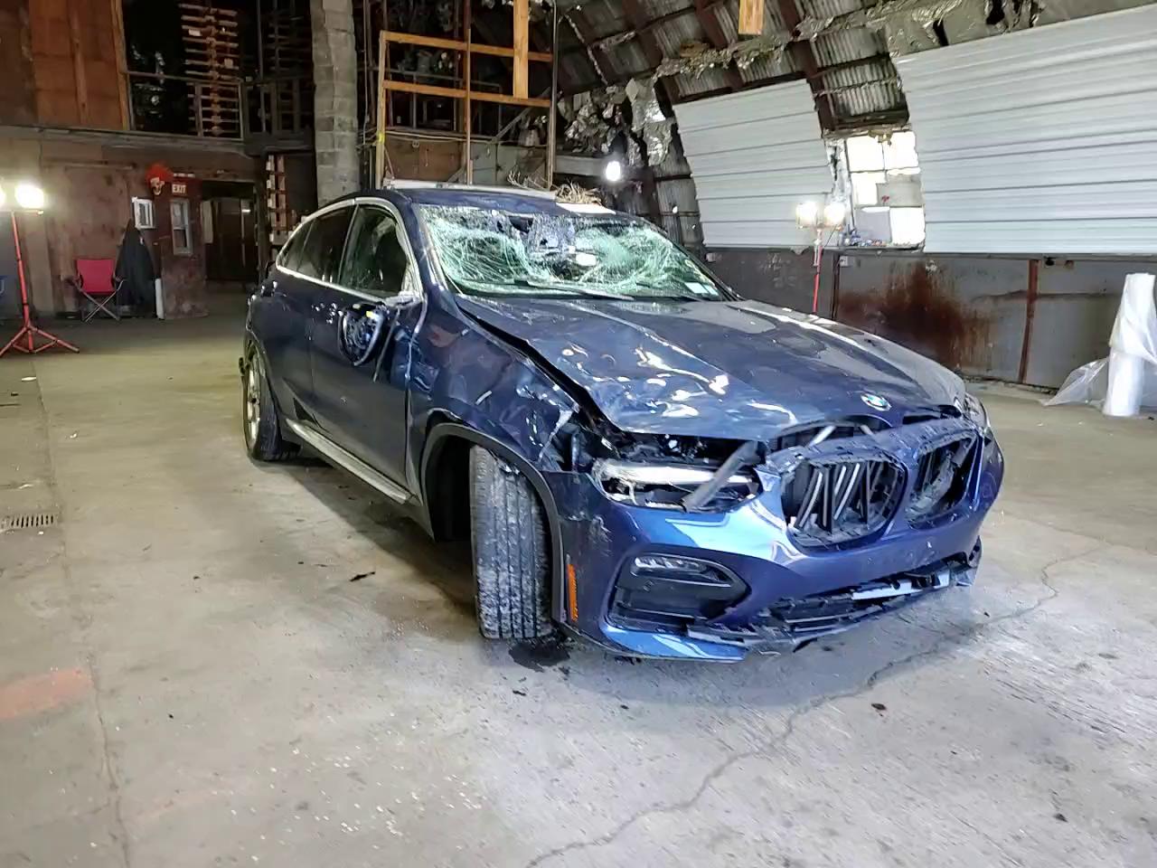 Фото: 5UX2V1C06M9H66359