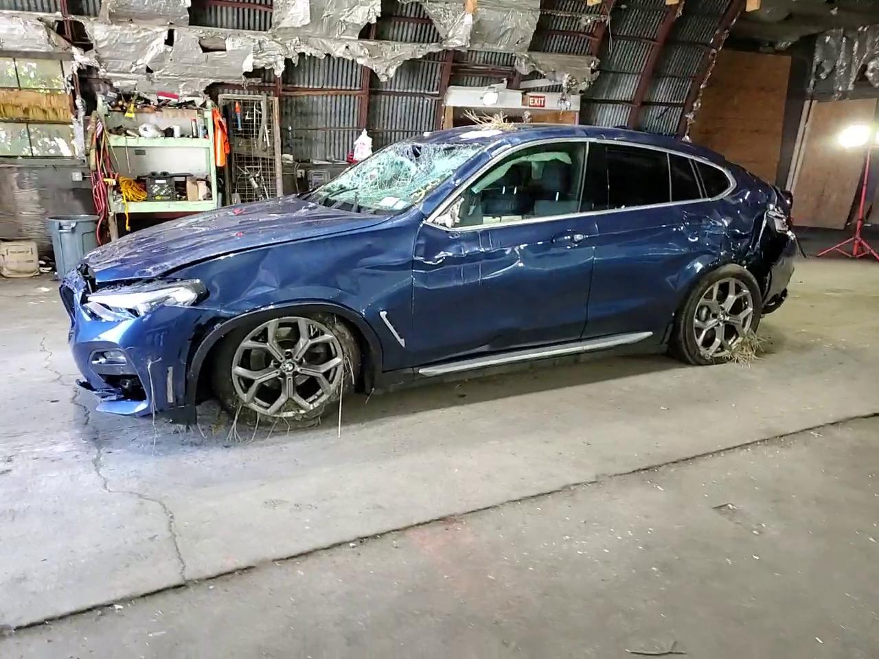 Фото: 5UX2V1C06M9H66359