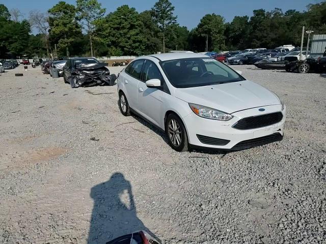 2016 Ford Focus Se VIN: 1FADP3F21GL397207 Lot: 81518155
